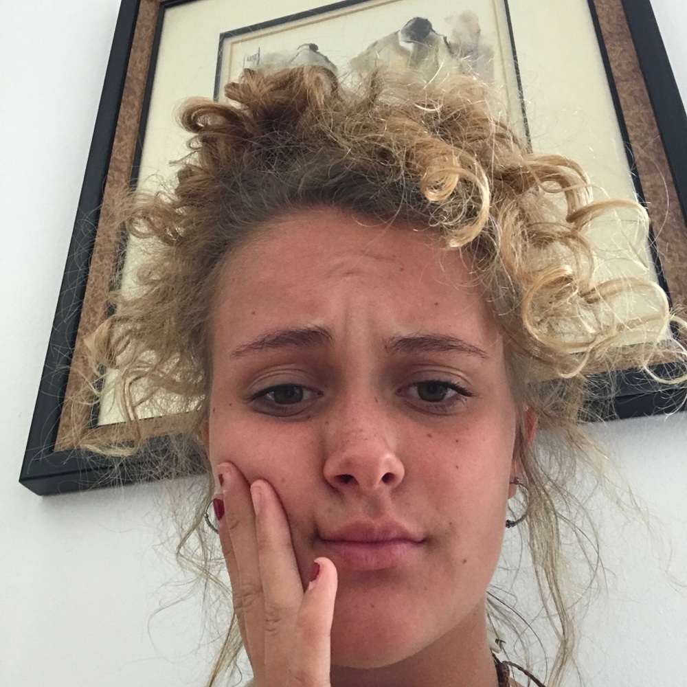 Meet your Posher, Emma